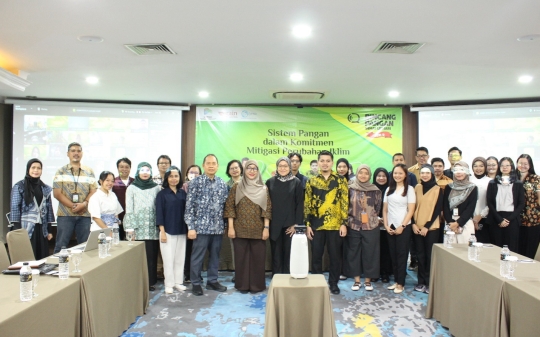 Climate Change Mitigation Commitment from Our Food Systems 