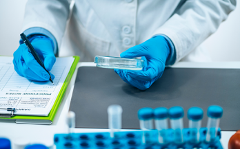 Verifying laboratory performance and quality control in the context of micronutrient testing of fortified food - A guidance document