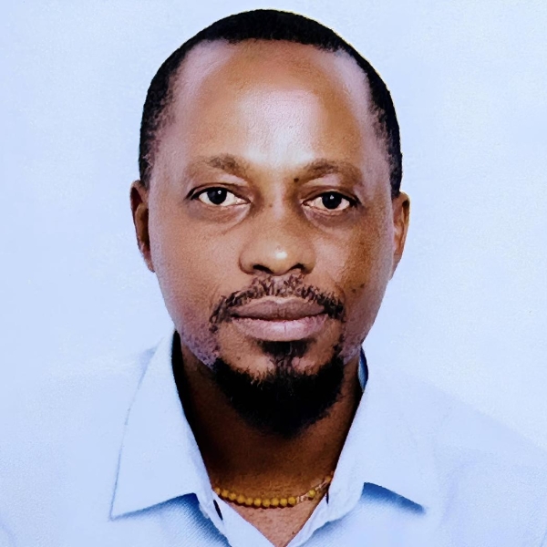 Gaston Amos